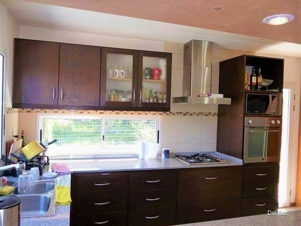 Linda y modera casa en barrio privado 
